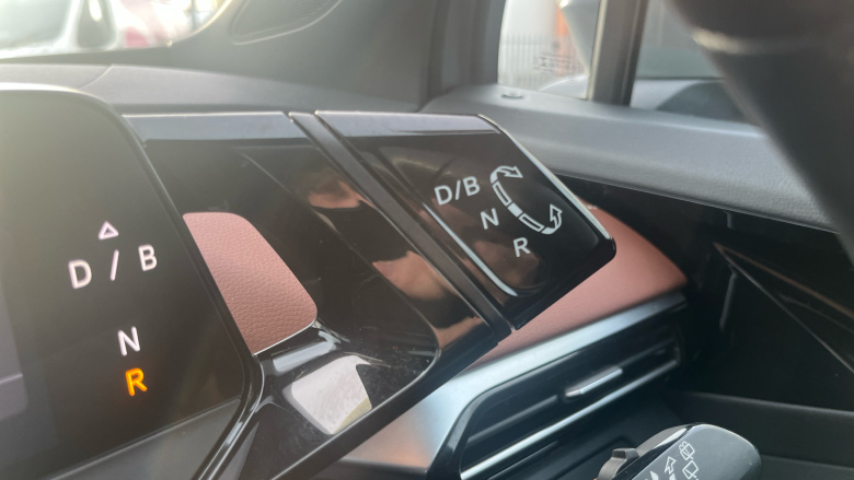 Volkswagen ID.4 109kW Life Pure 52kWh 5dr Auto Electric Estate